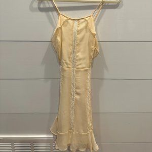 Montrez - Small, lined, white/cream Dress